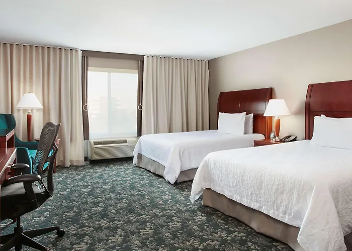 Hilton Garden Forest Mettawa 3* Lake Forest