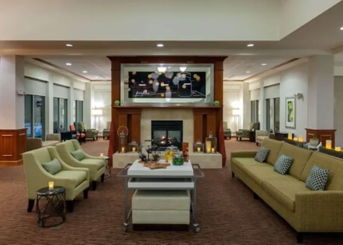 Hilton Garden Forest Mettawa 3* Lake Forest