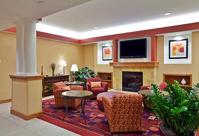 Hilton Garden Forest Mettawa 3*