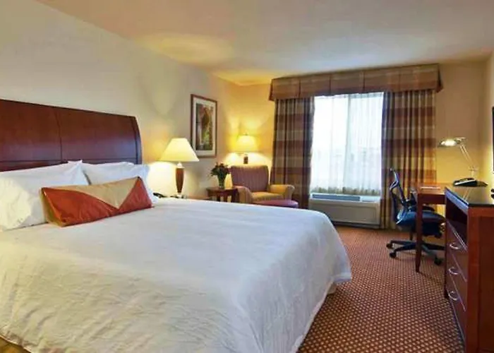 Hotel Hilton Garden Forest Mettawa